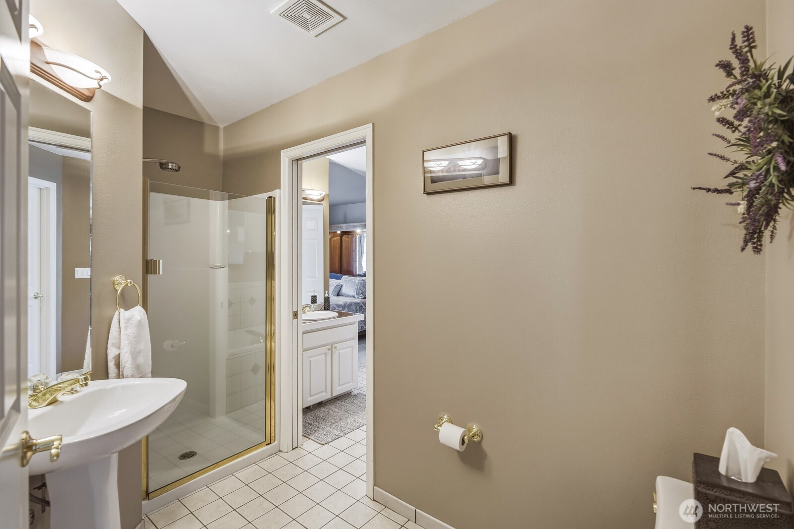 8221 53rd Avenue 17d Property Photo 12