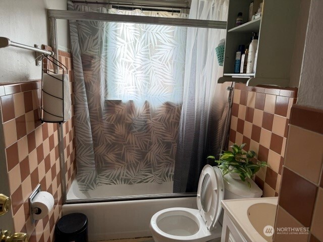 6715 Delridge Way Property Photo 2
