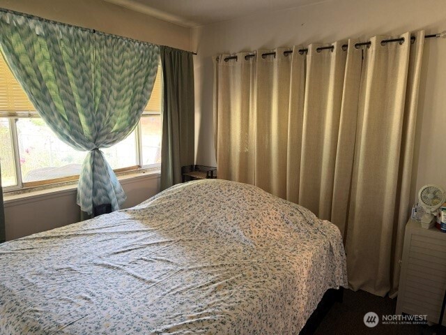 6715 Delridge Way Property Photo 9