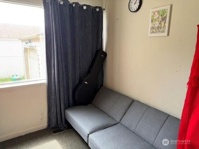 6715 Delridge Way Property Photo 11