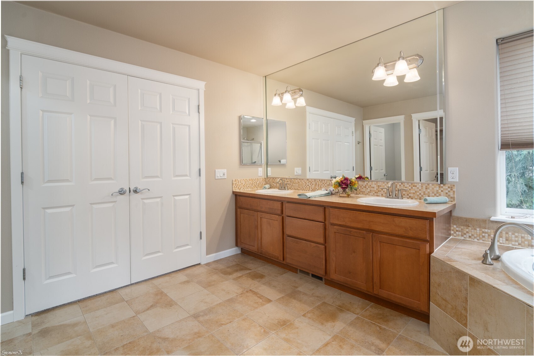 2209 Kildane Way Property Photo 31