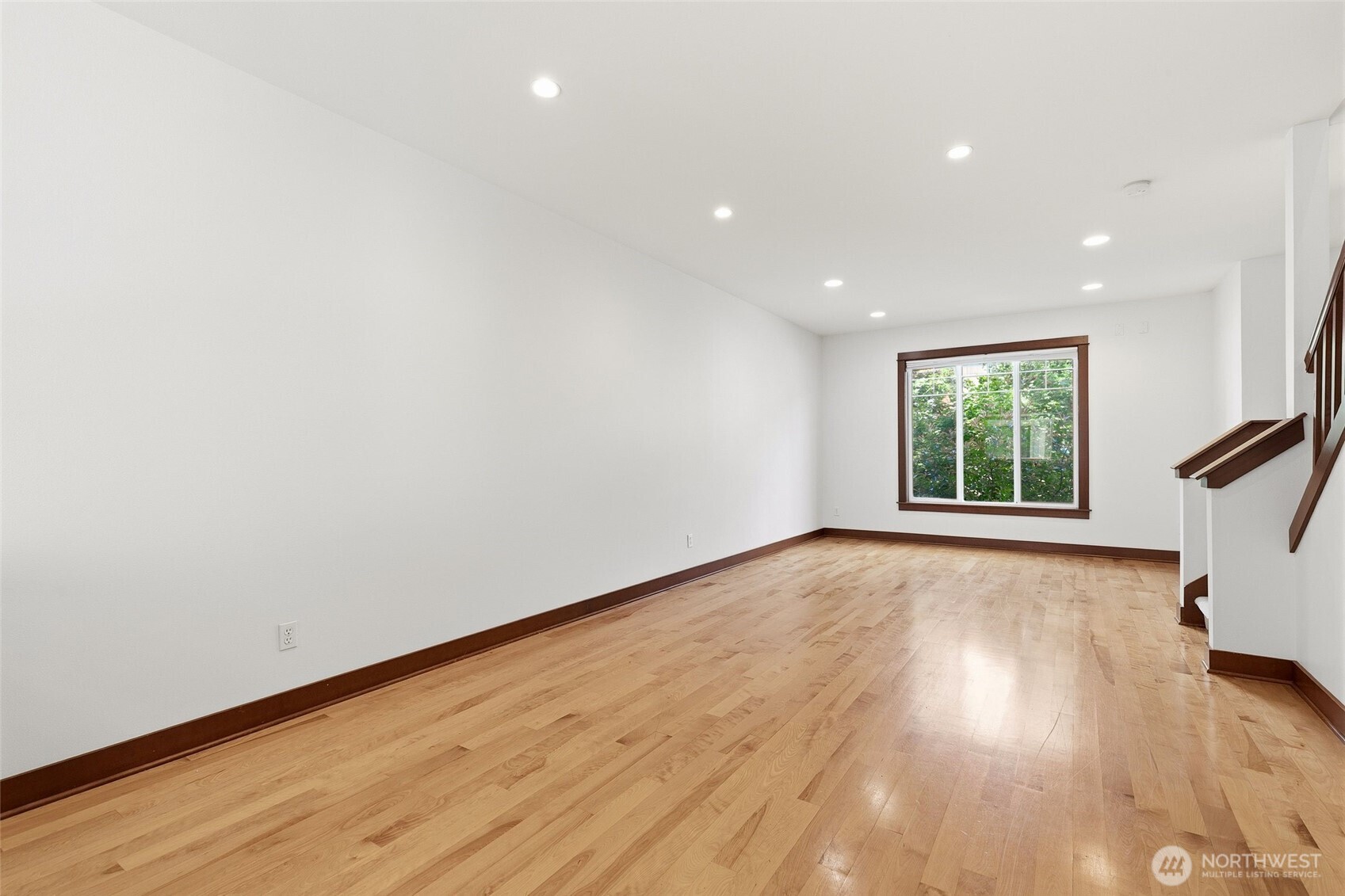6526 34th Avenue B Property Photo 5