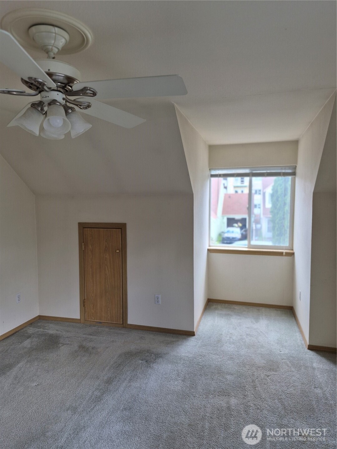 118 99th St Court Property Photo 2