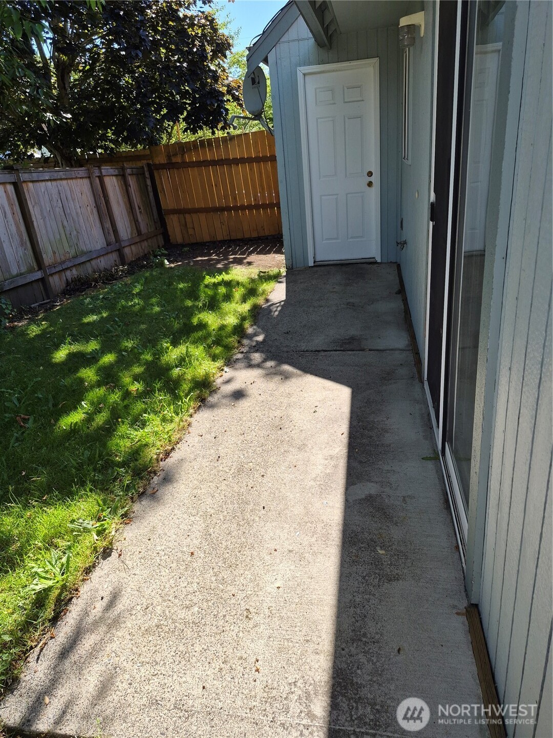 118 99th St Court Property Photo 4
