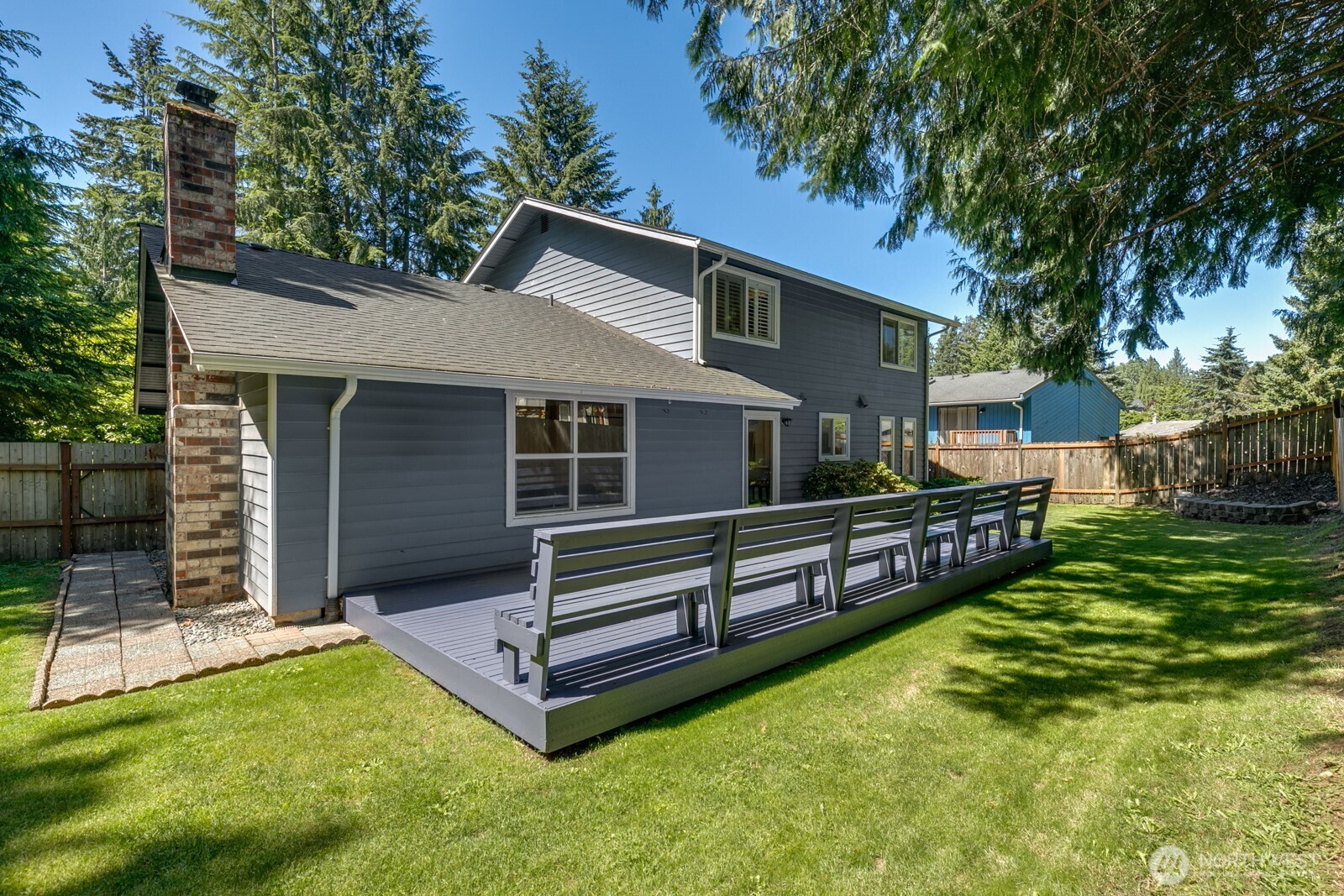11419 22nd Place Property Photo 4