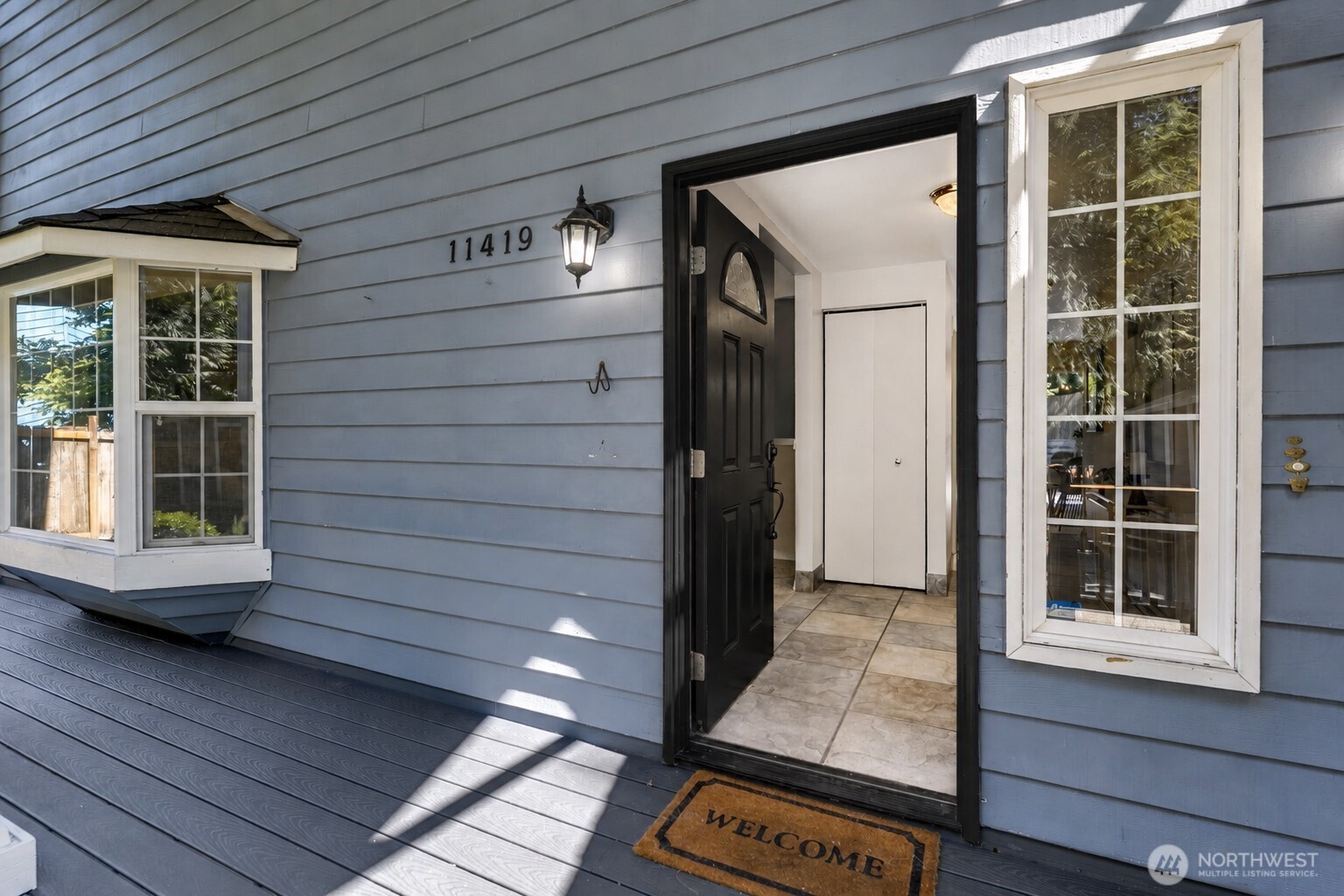 11419 22nd Place Property Photo 4