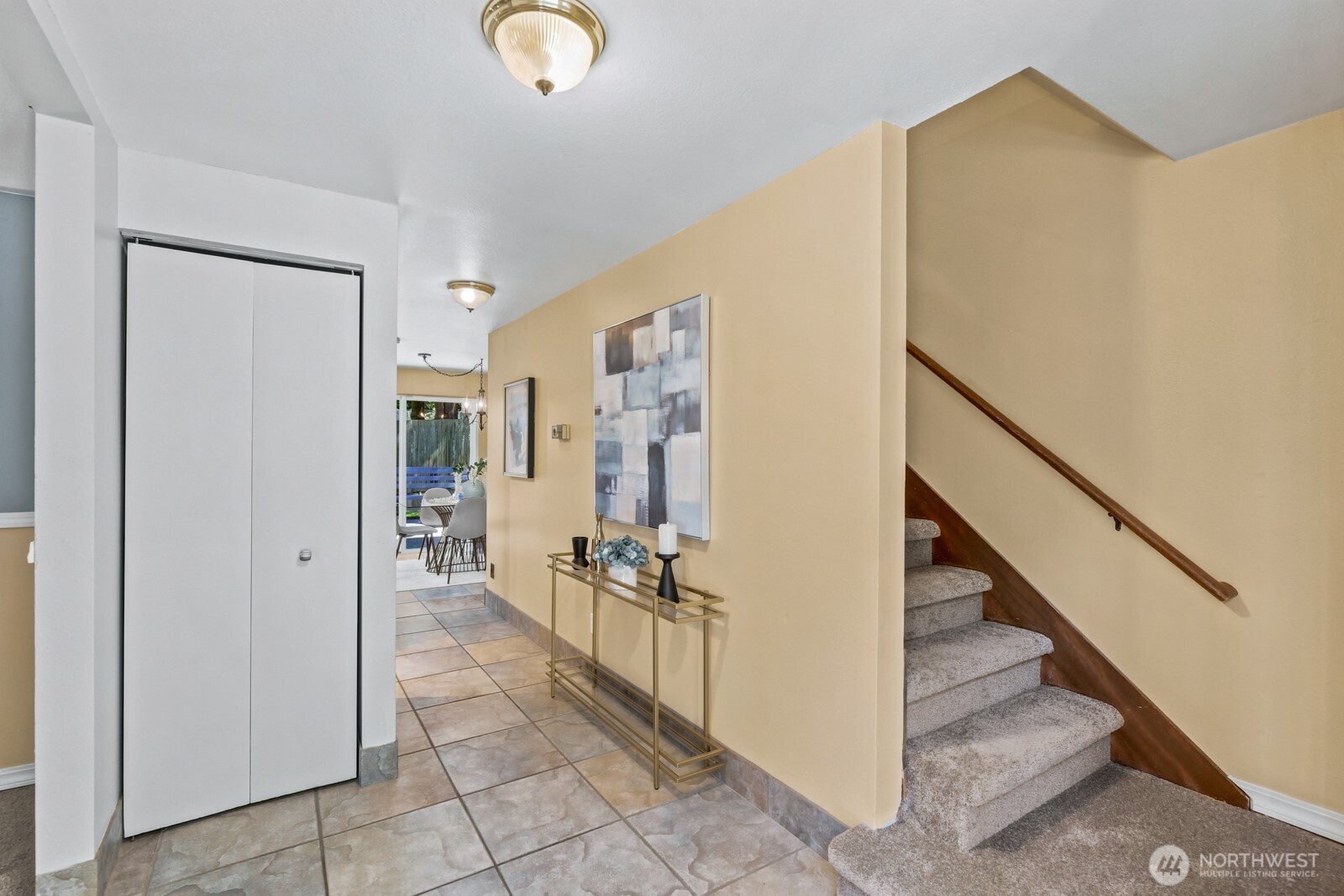 11419 22nd Place Property Photo 7