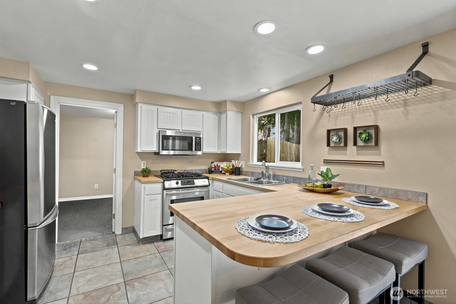 11419 22nd Place Property Photo 10