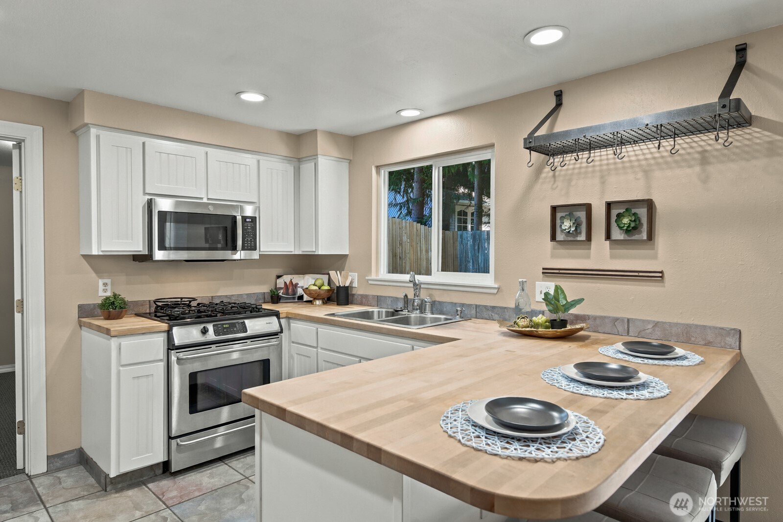 11419 22nd Place Property Photo 12