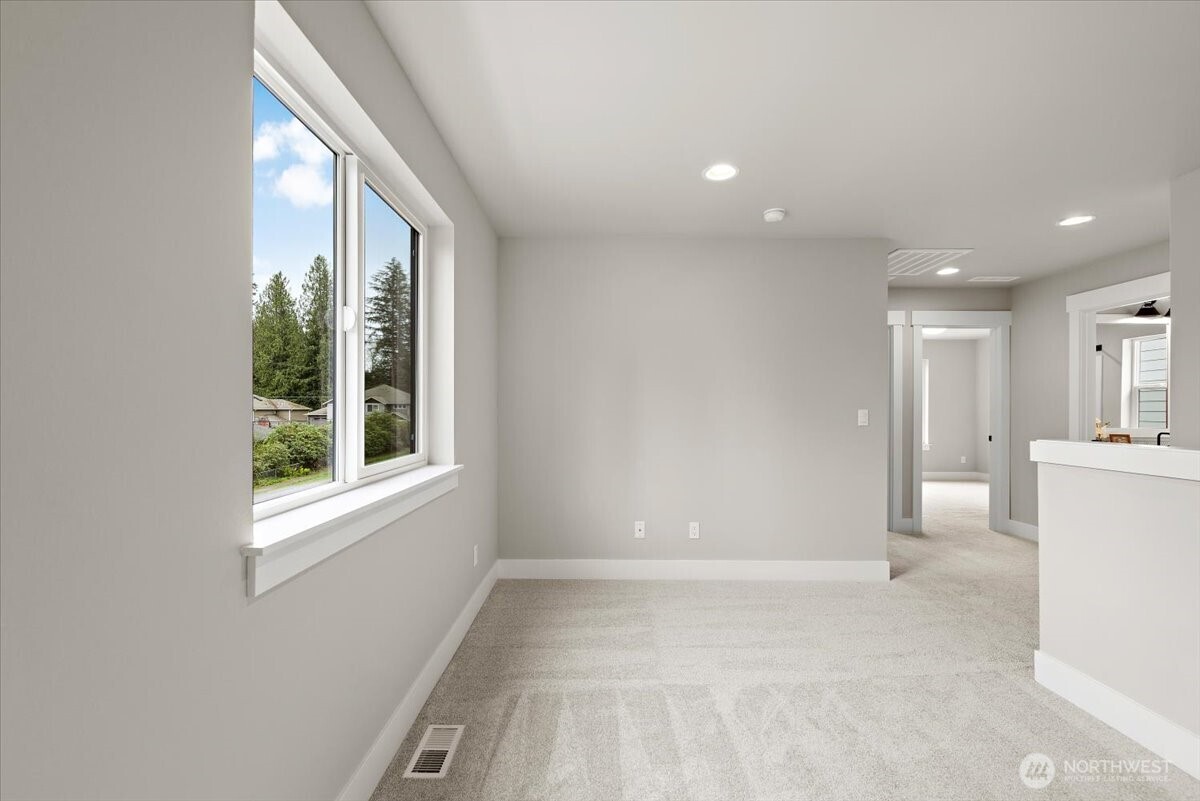 205 156th Place Mg 12 Property Photo 14
