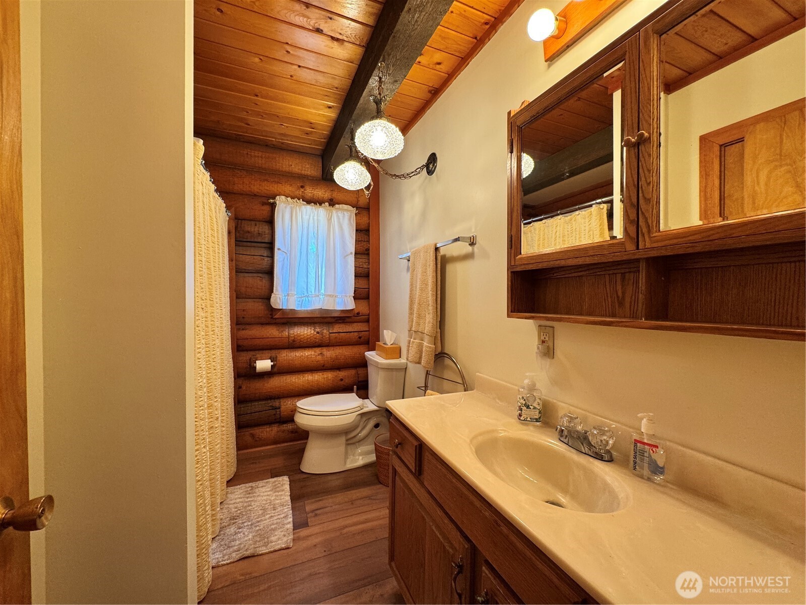 251 Burma Road Property Photo 9