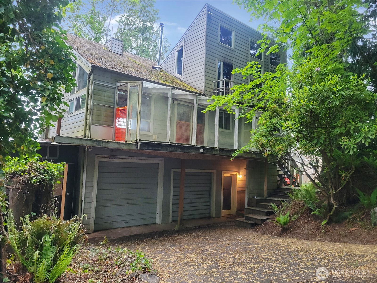 101 Fleet Drive Property Photo 1