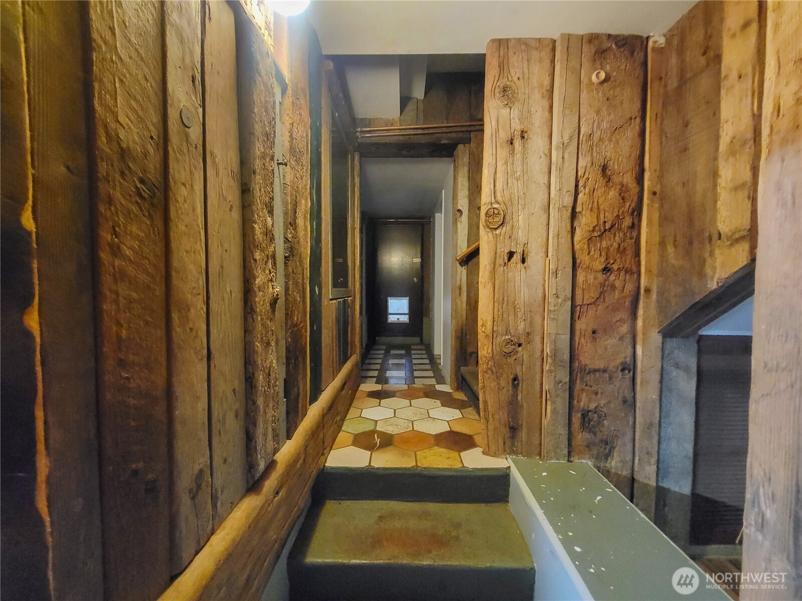 101 Fleet Drive Property Photo 17