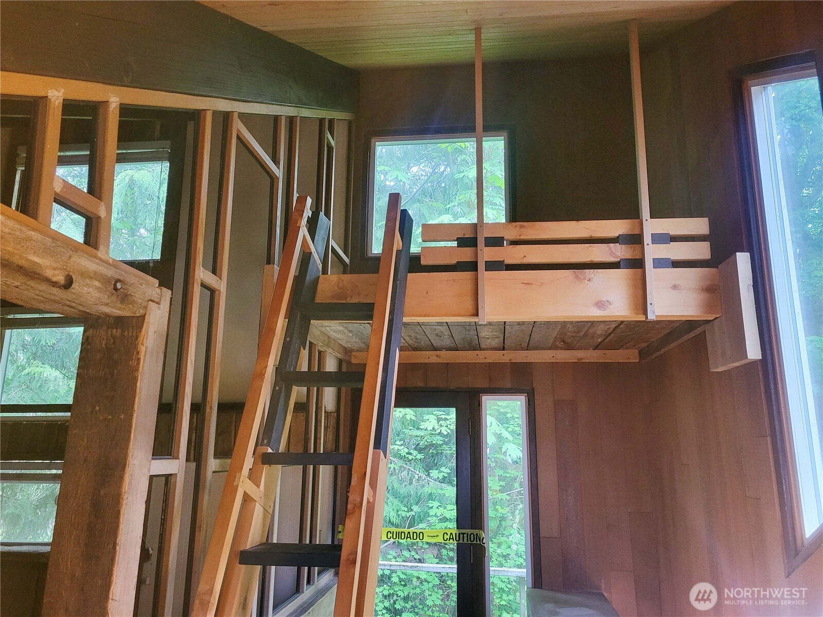 101 Fleet Drive Property Photo 28