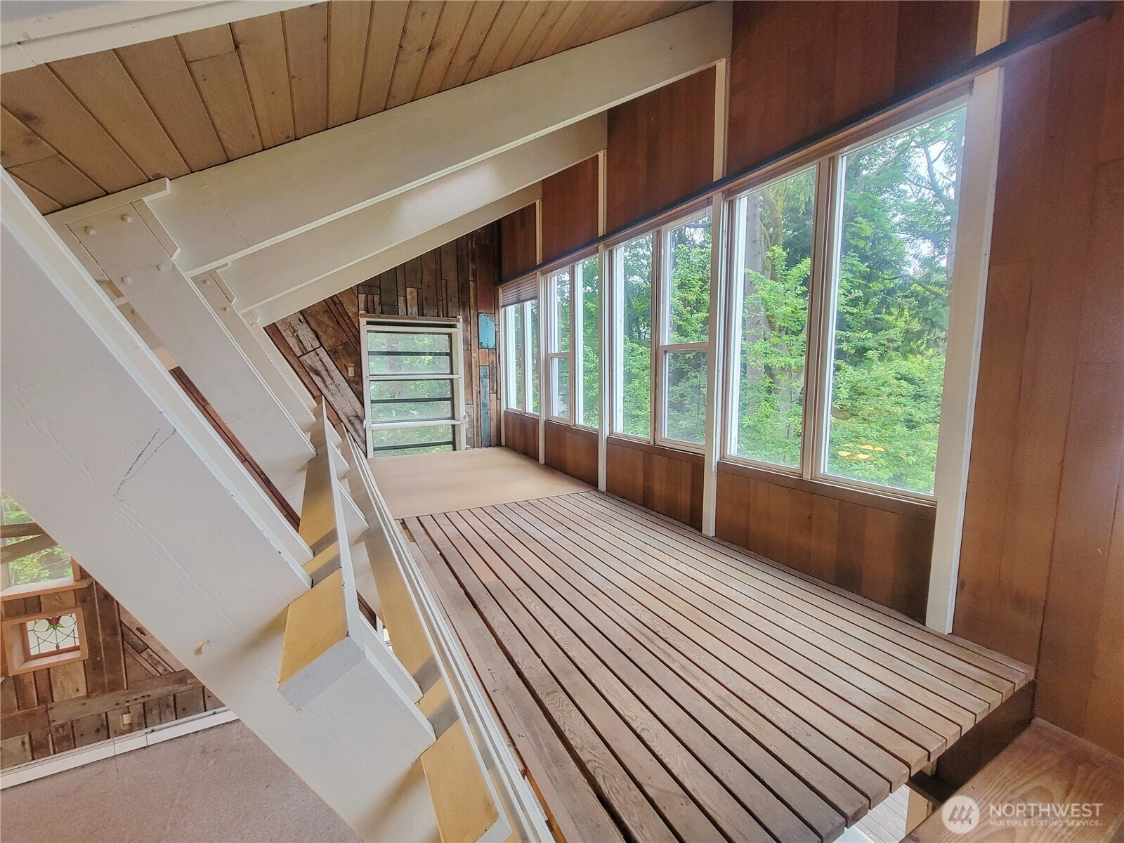 101 Fleet Drive Property Photo 29