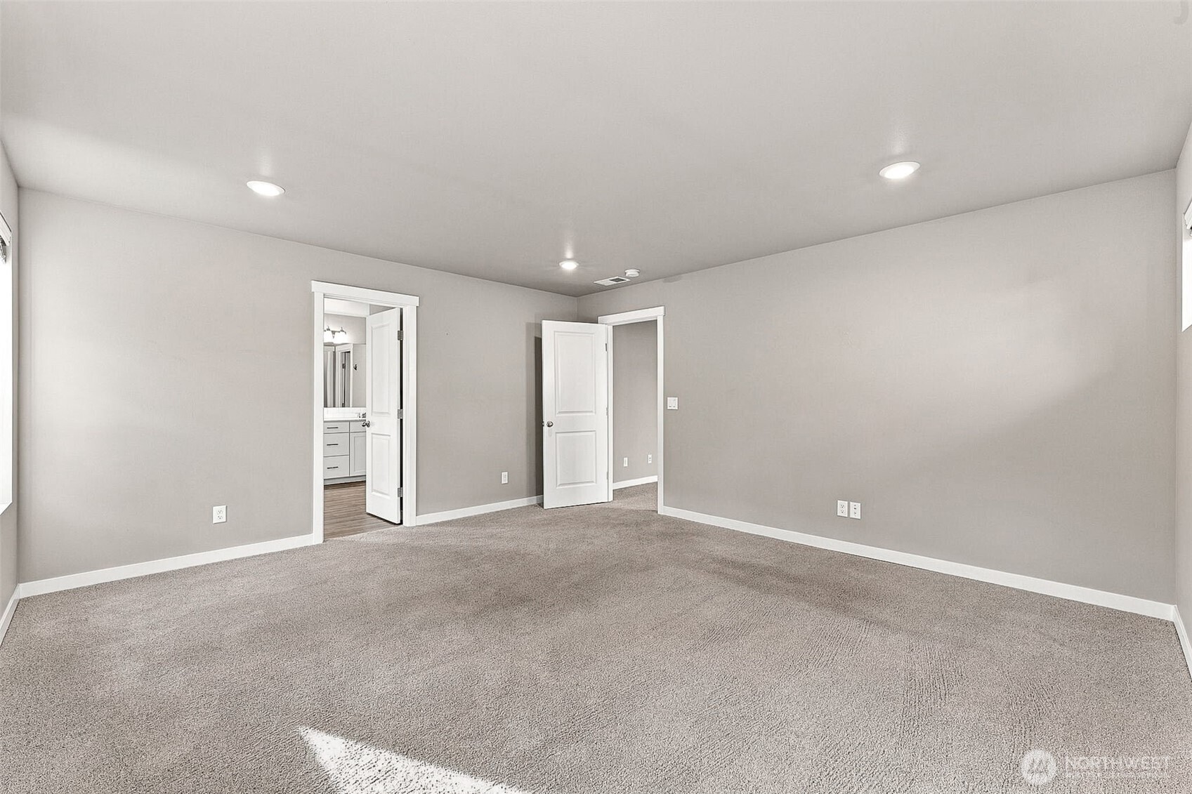 927 Vine Maple Street Property Photo 20