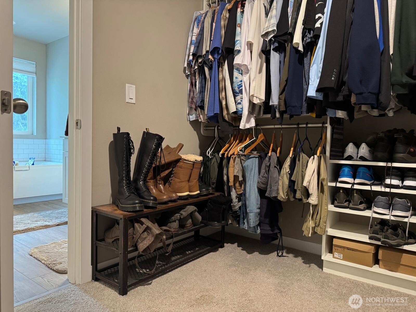 927 Vine Maple Street Property Photo 27