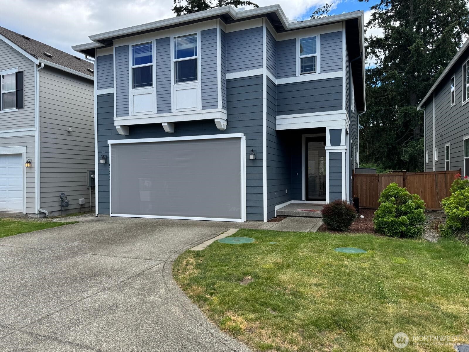927 Vine Maple Street Property Photo 27