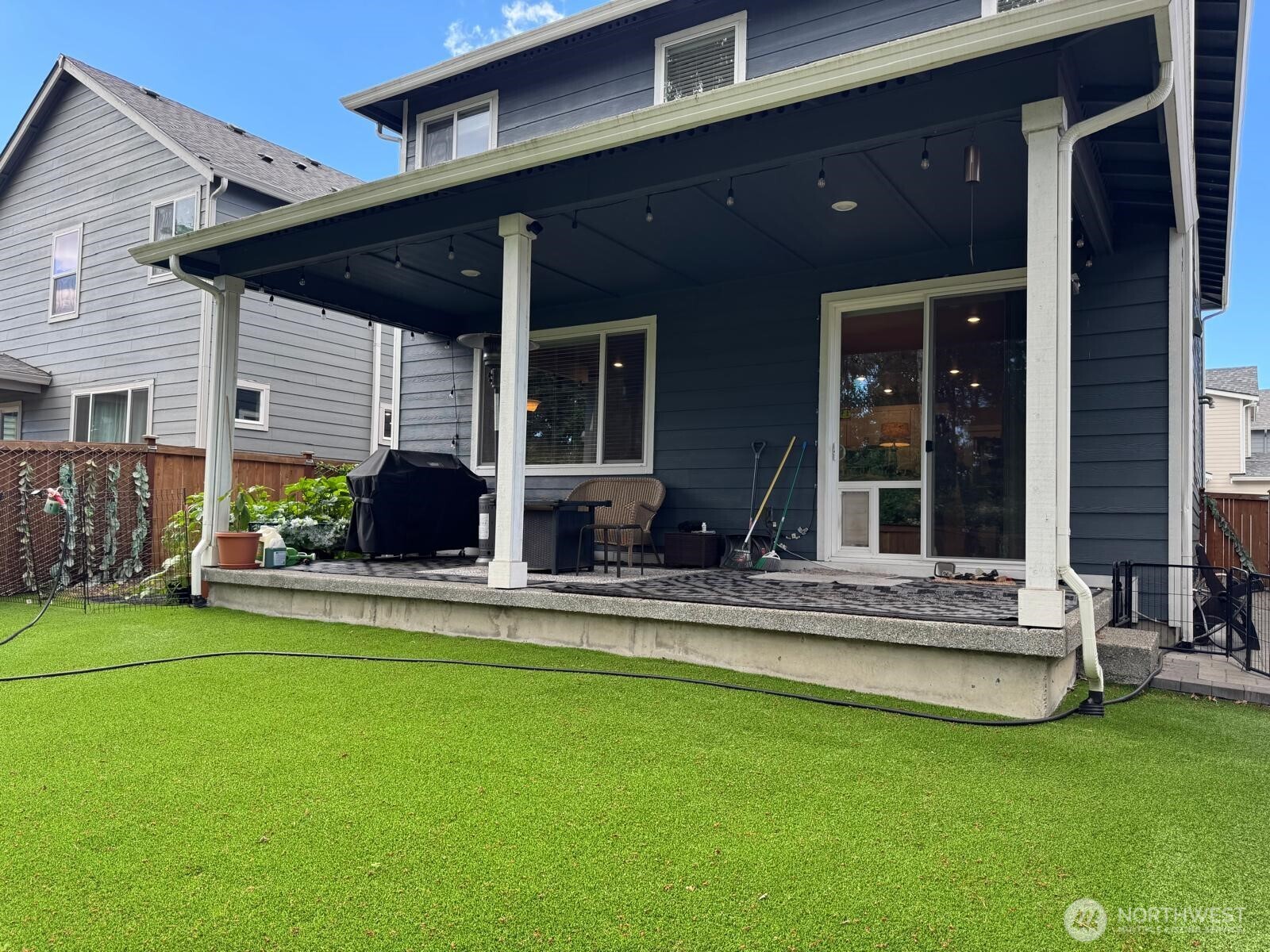 927 Vine Maple Street Property Photo 33