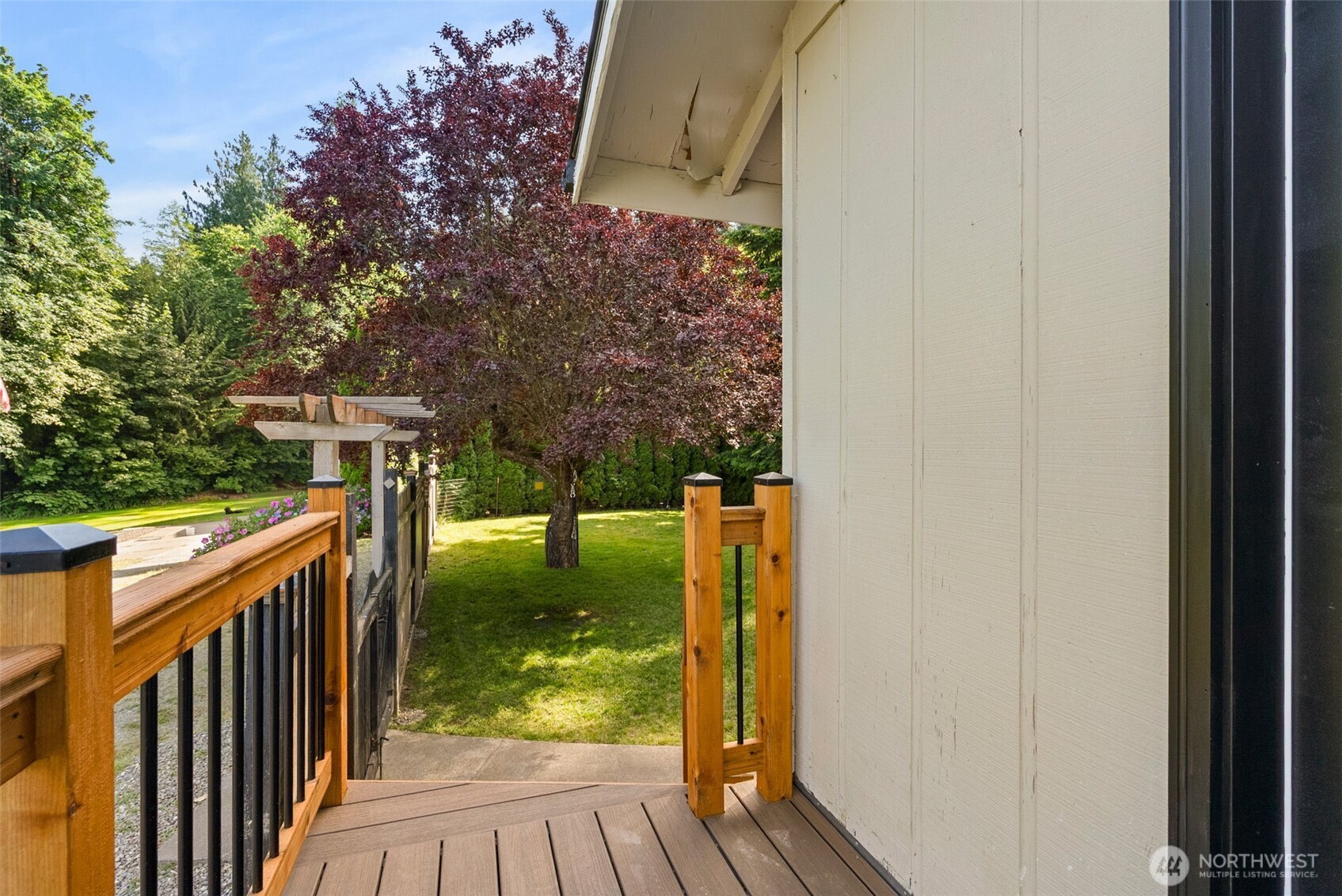 395 Nw Blomster Way Property Photo 31