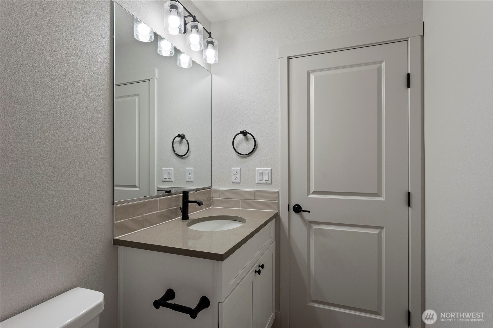 4215 W Sandy Court Property Photo 16