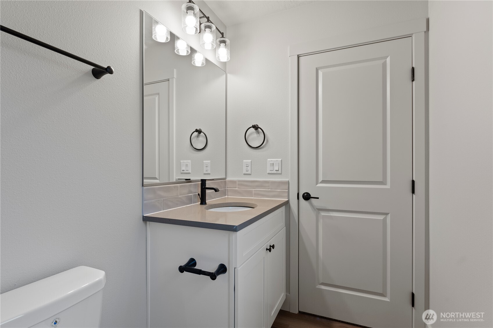 4215 W Sandy Court Property Photo 24