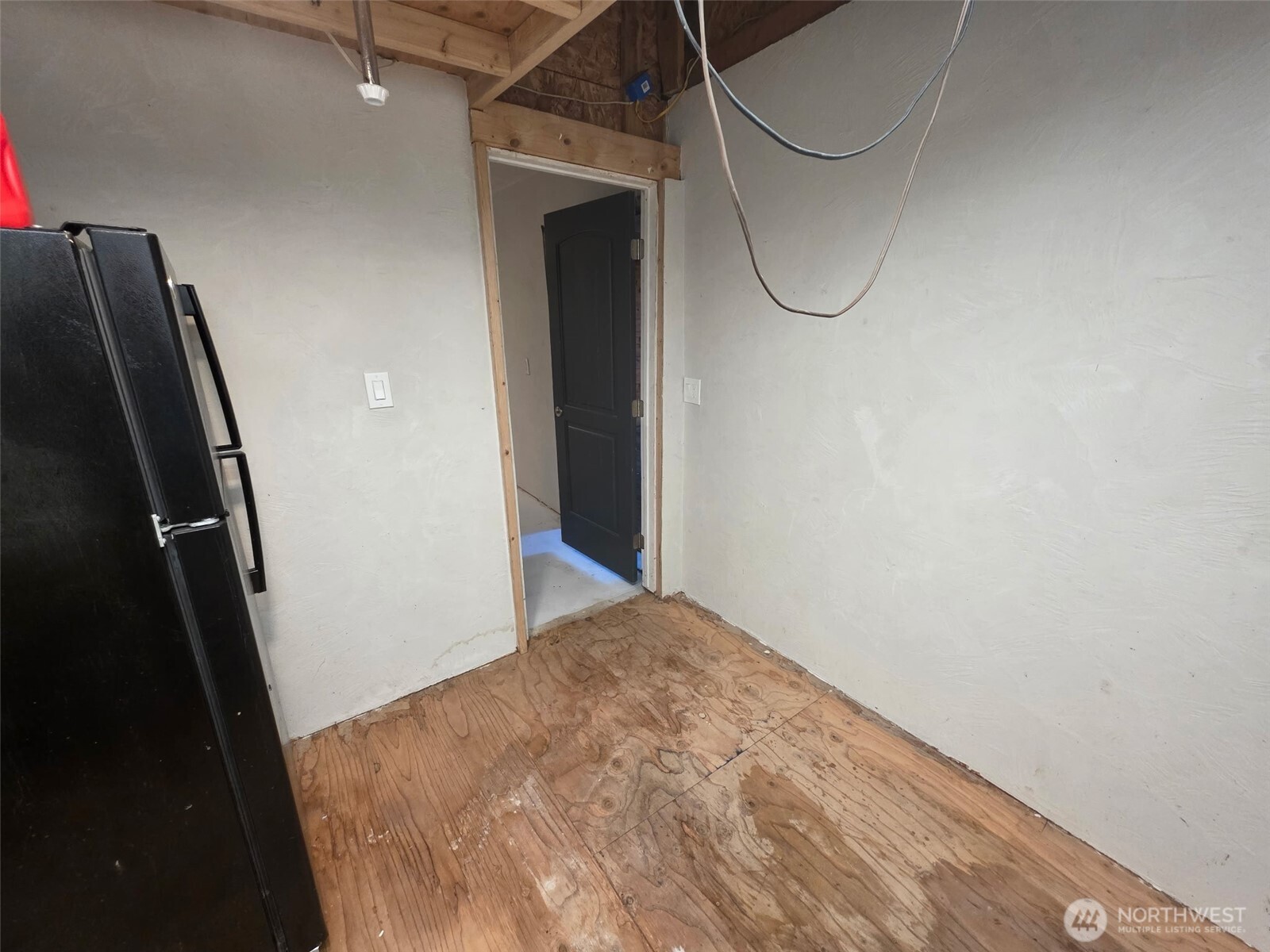 71 E Lakeshore Drive Property Photo 17