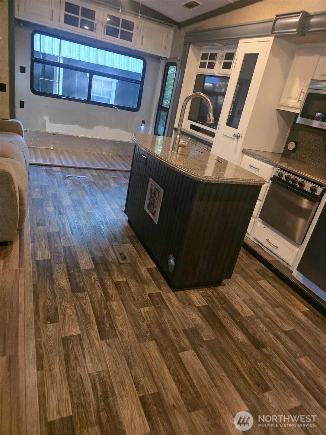 71 E Lakeshore Drive Property Photo 20