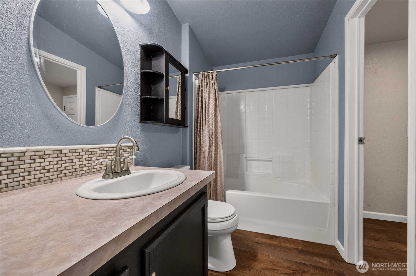 150 E Kingston Way Property Photo 14