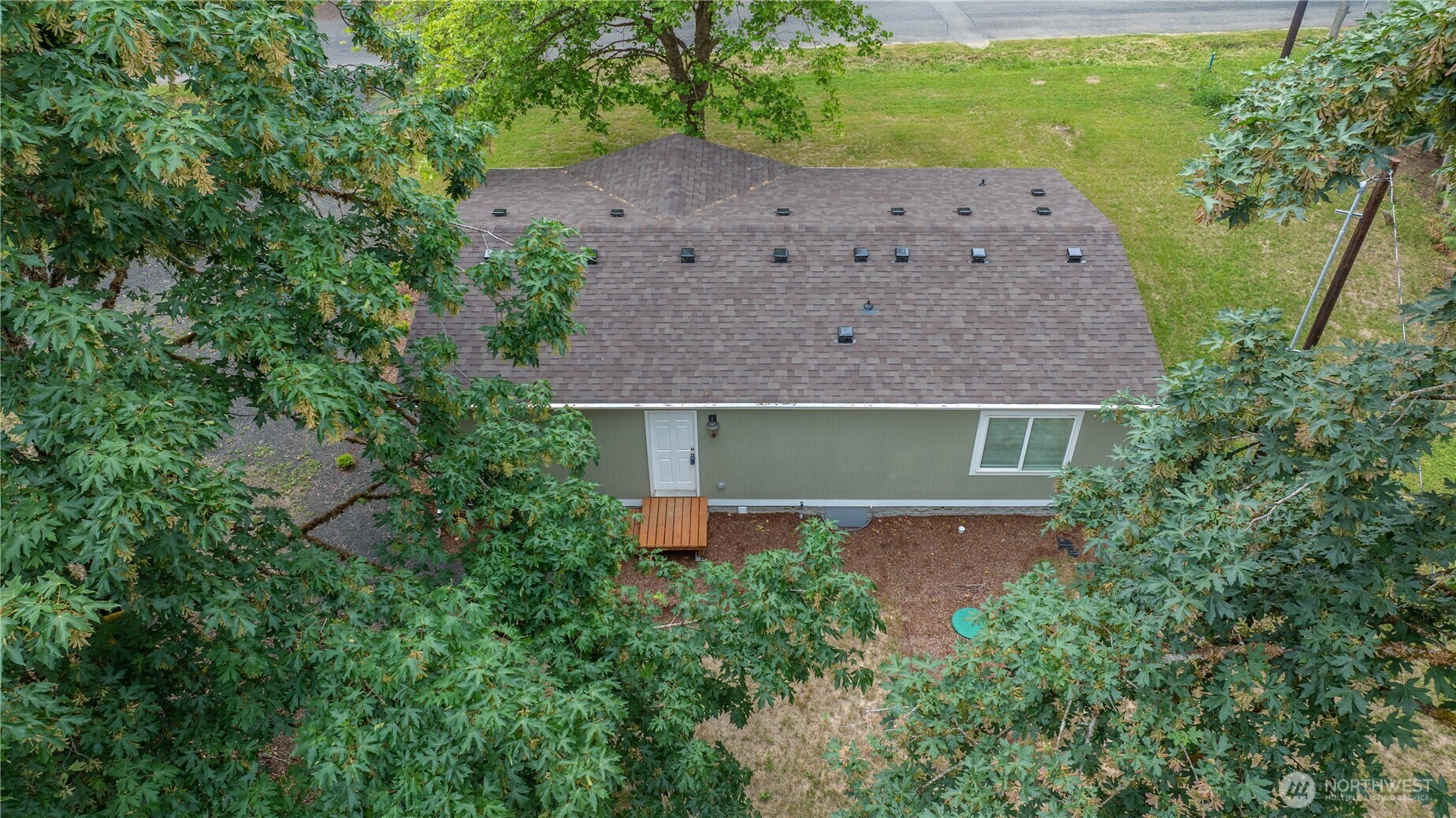 150 E Kingston Way Property Photo 31