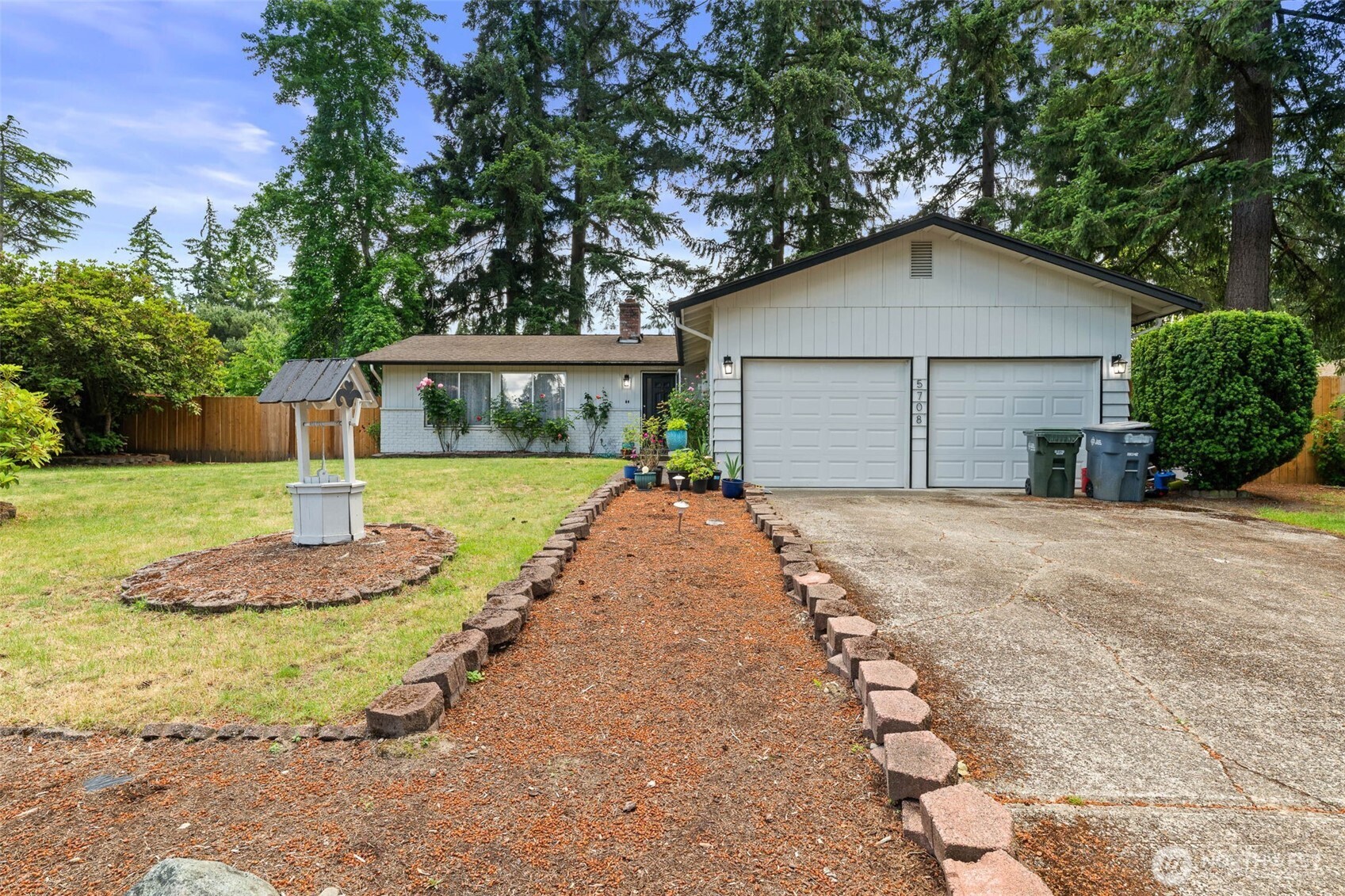 5708 78th Street Property Photo 1
