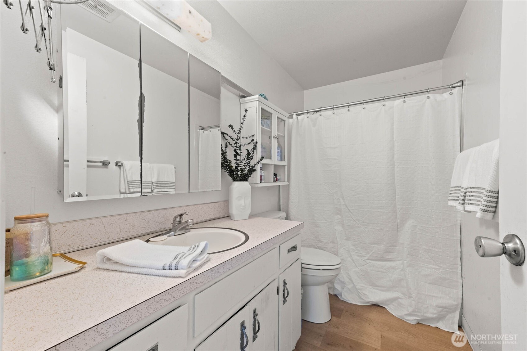 5708 78th Street Property Photo 18