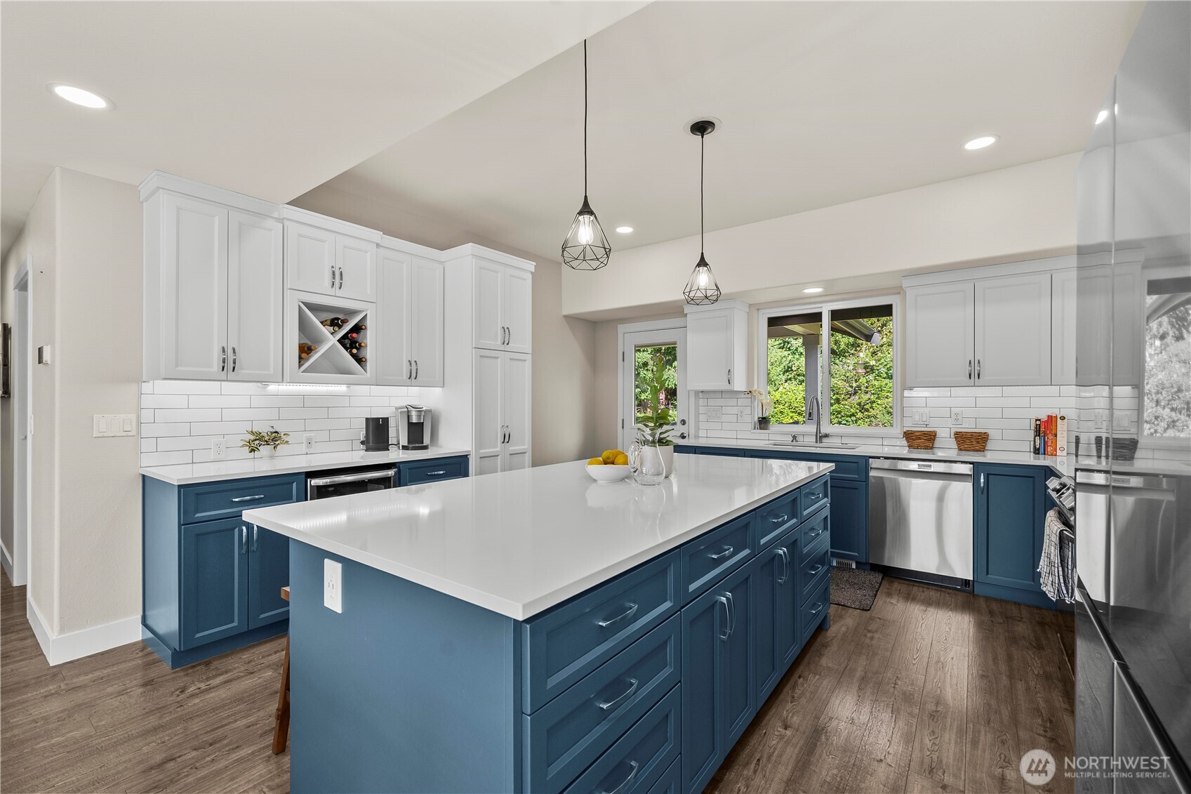12217 Waller Road Property Photo 12