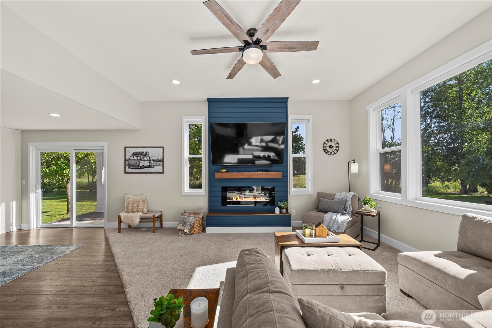 12217 Waller Road Property Photo 13