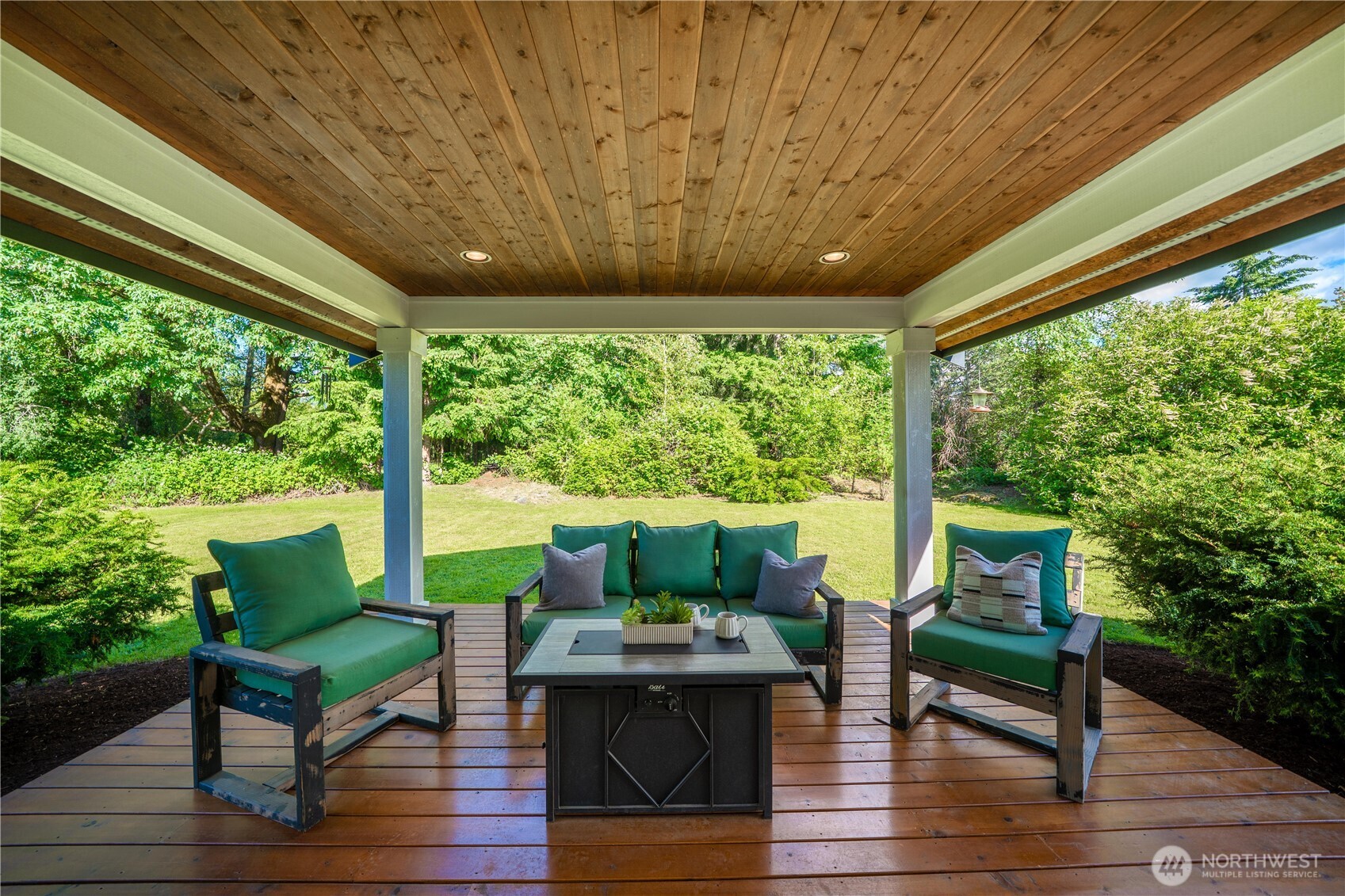 12217 Waller Road Property Photo 28