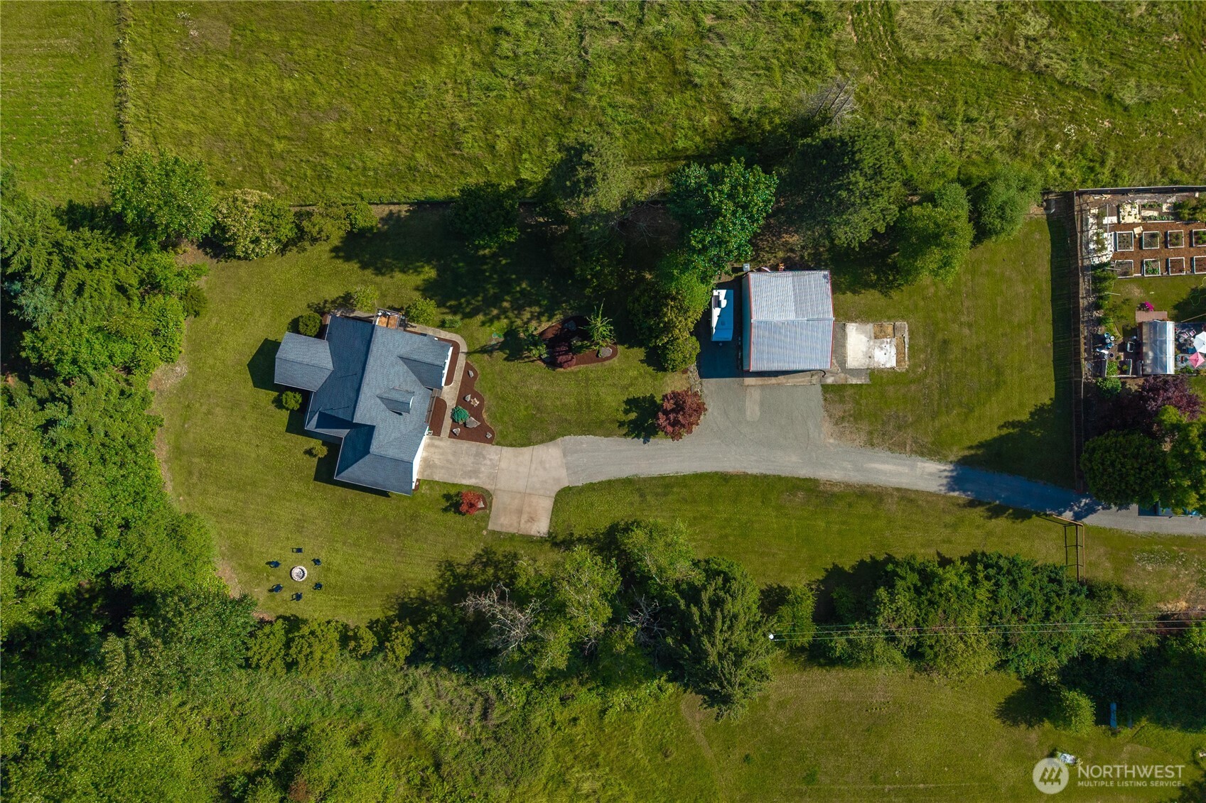 12217 Waller Road Property Photo 36