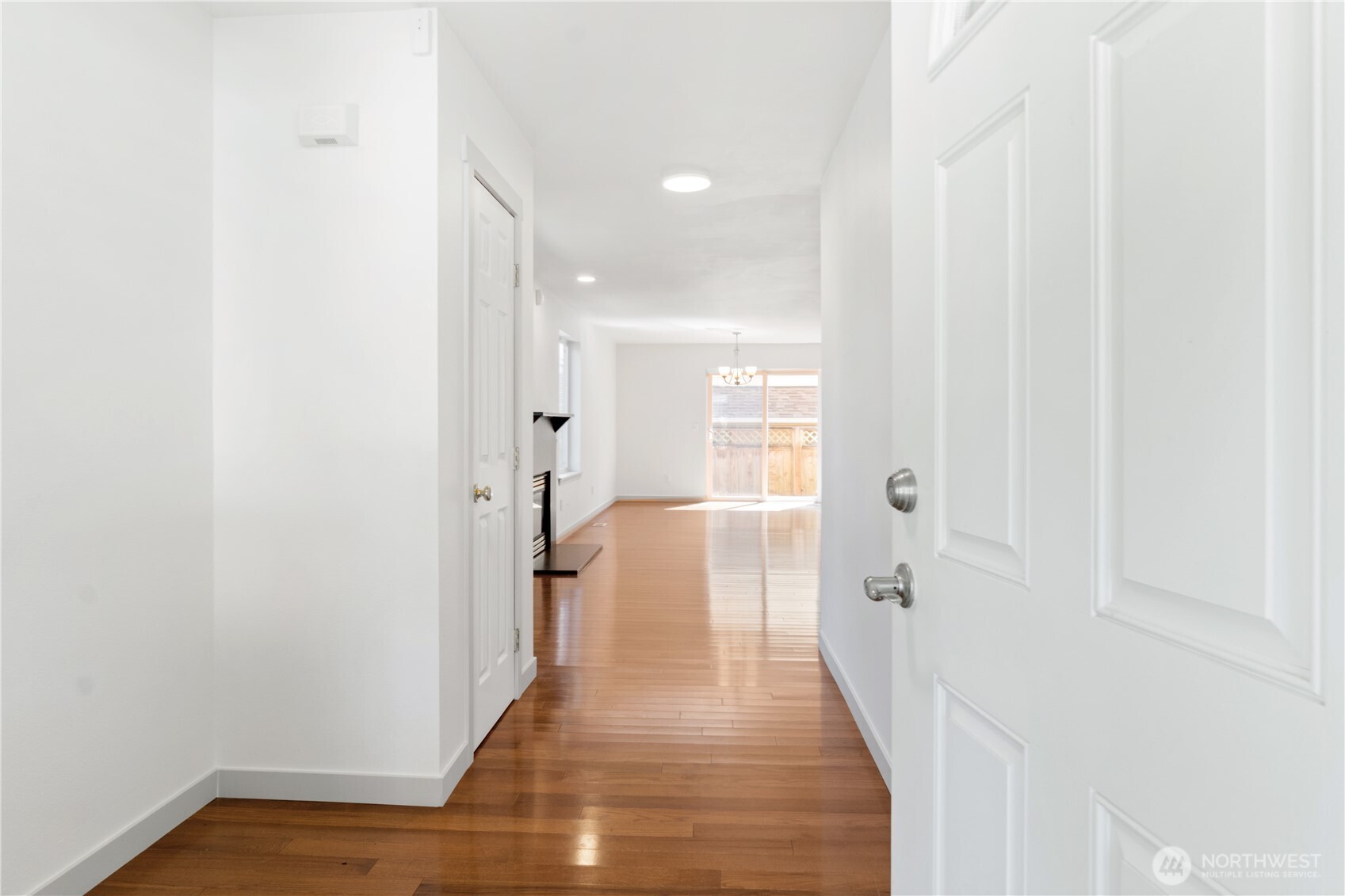 15409 51st Place Property Photo 6