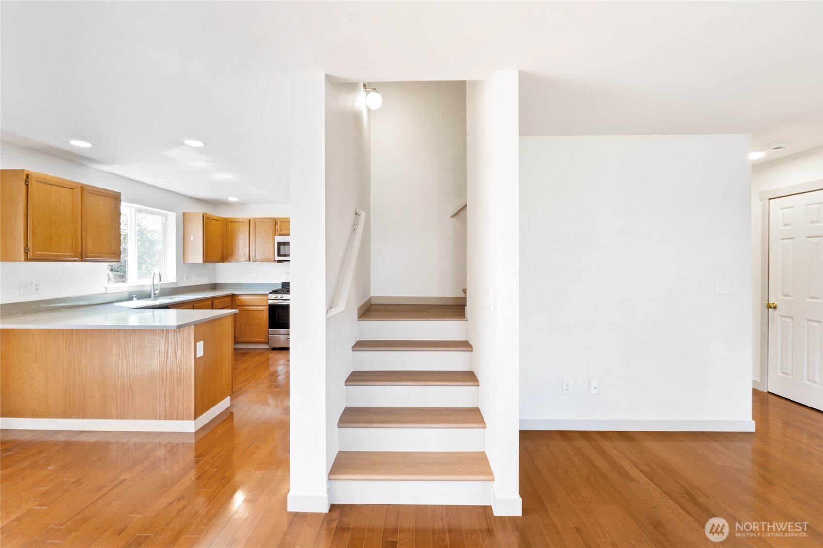 15409 51st Place Property Photo 10