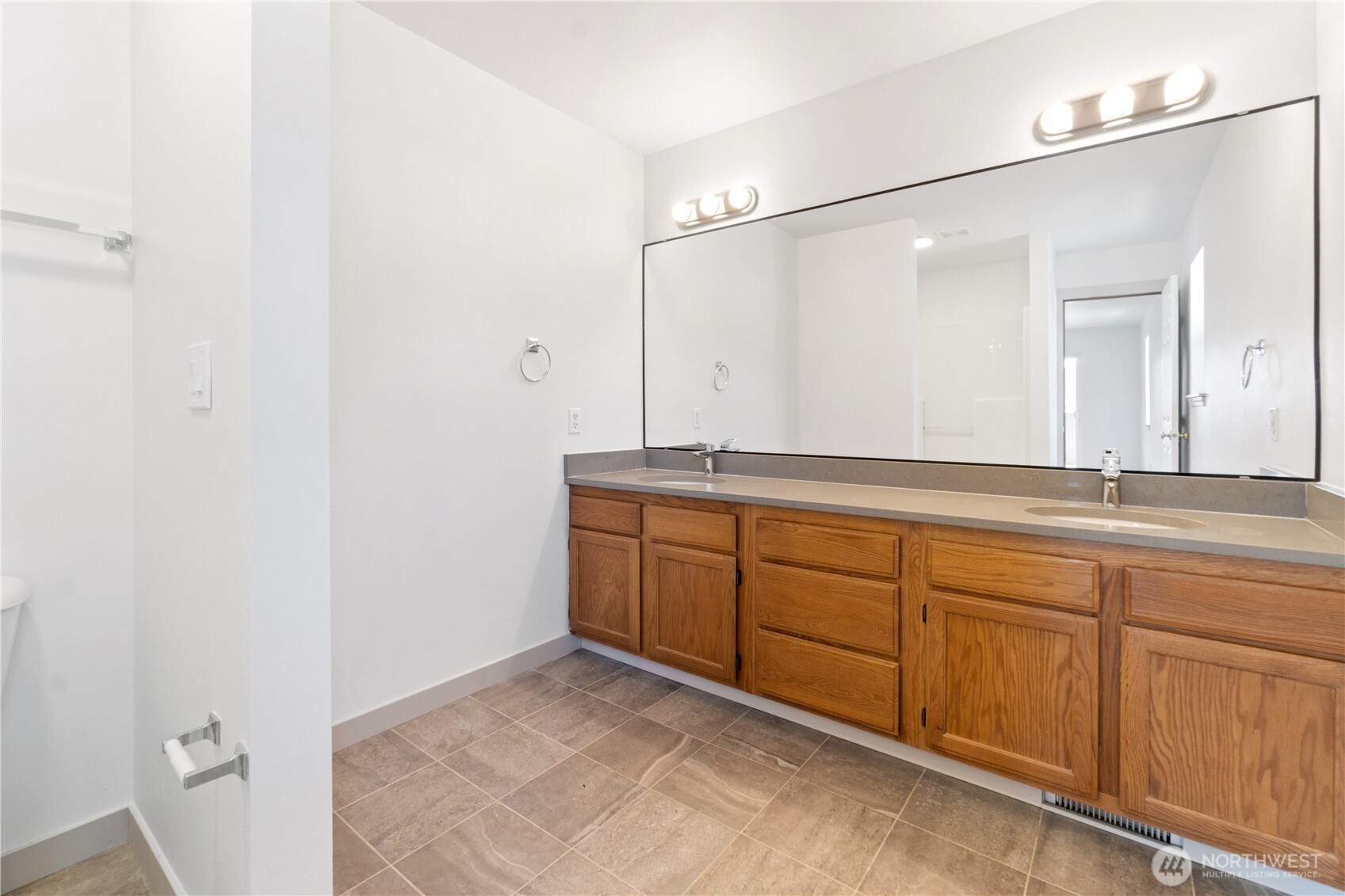 15409 51st Place Property Photo 23
