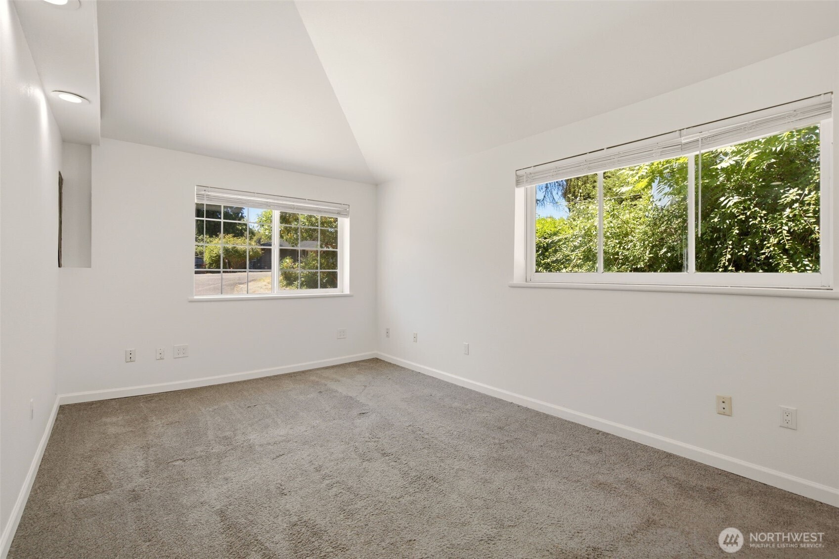 15520 32nd Avenue Property Photo 13