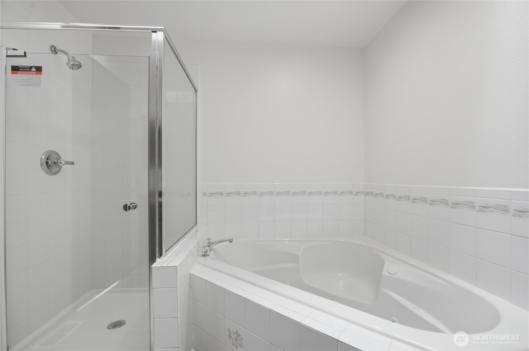 16616 37th Place Property Photo 13