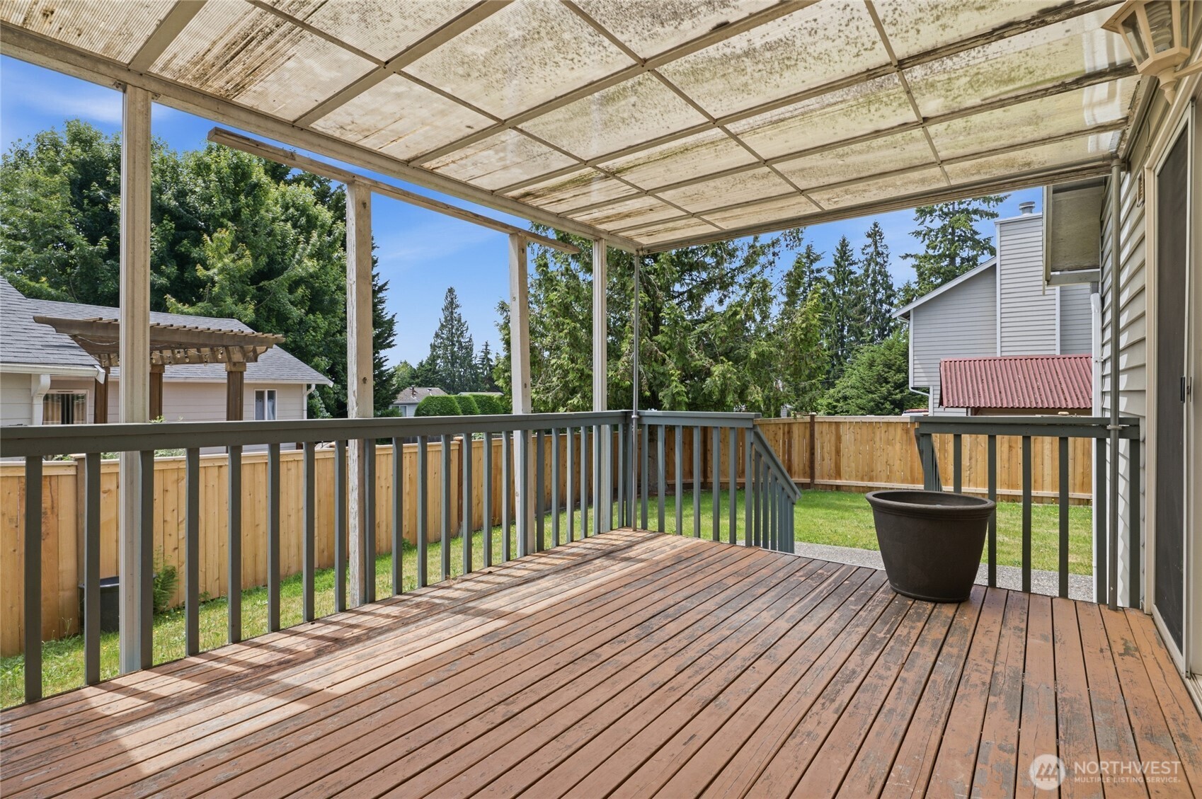 16616 37th Place Property Photo 20