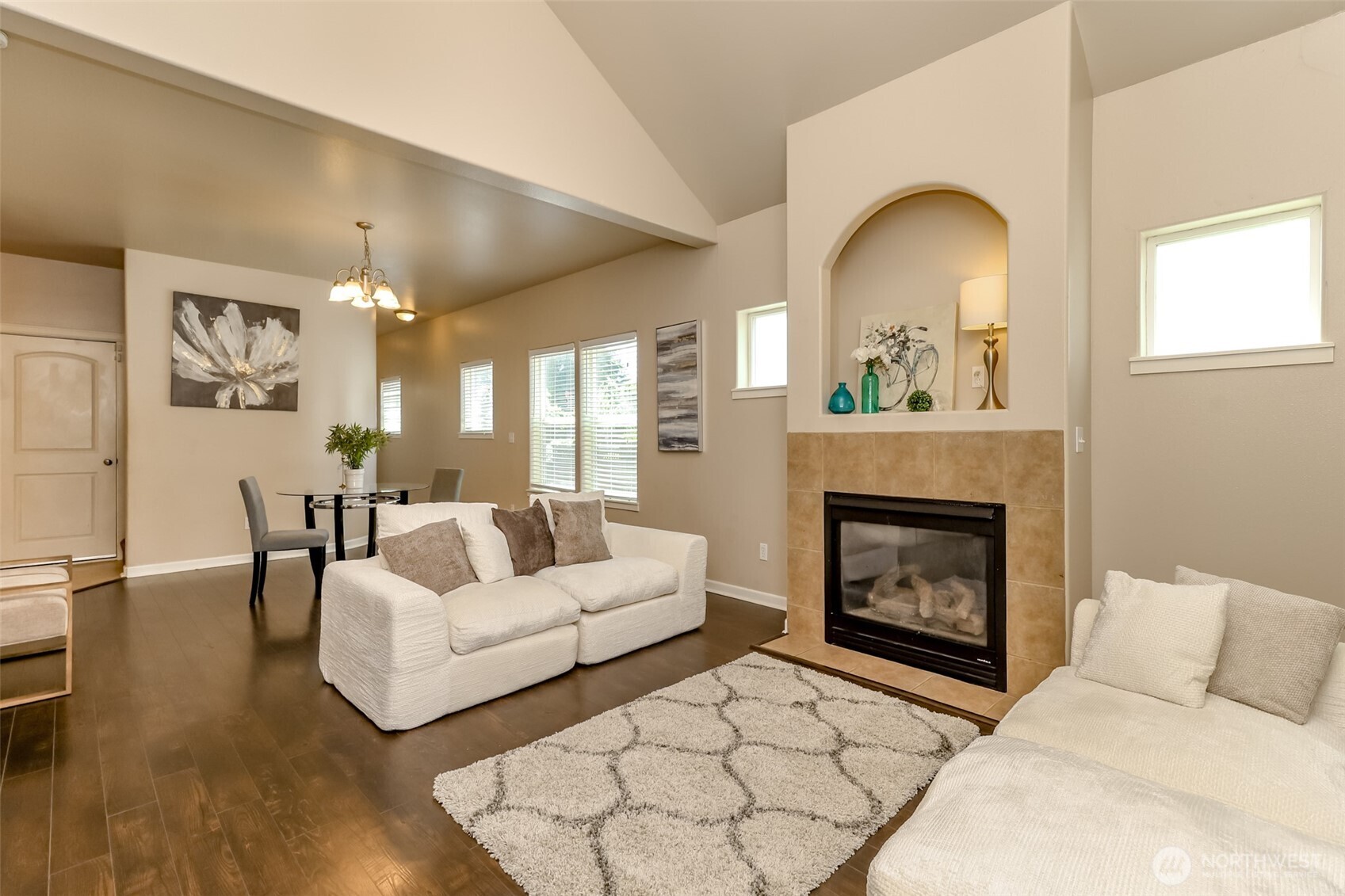 4947 Balustrade Boulevard Property Photo 2