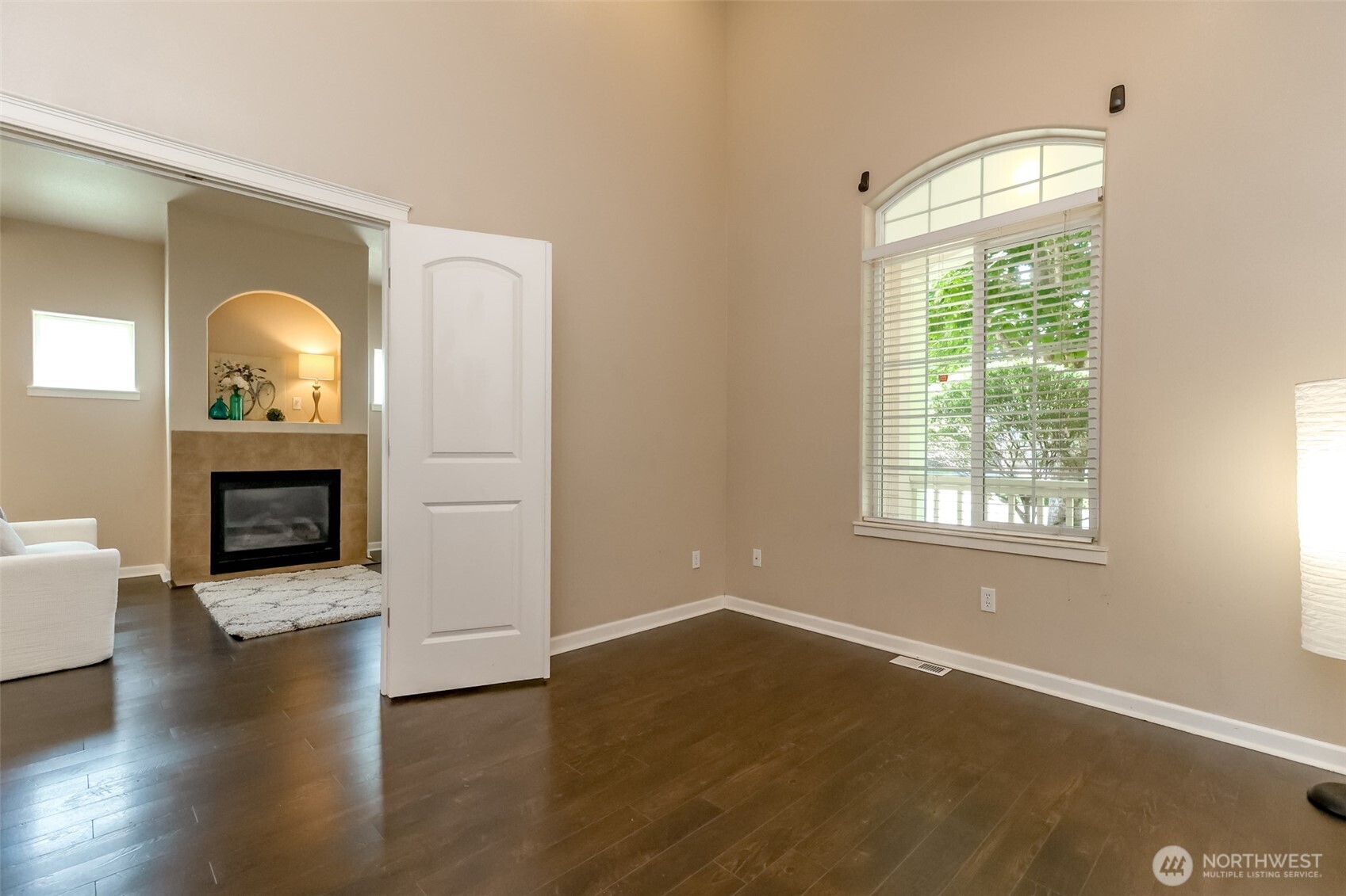 4947 Balustrade Boulevard Property Photo 12