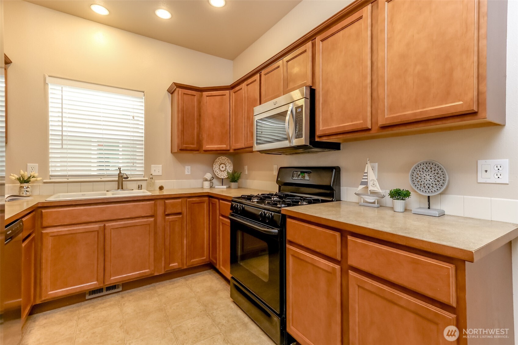 4947 Balustrade Boulevard Property Photo 17
