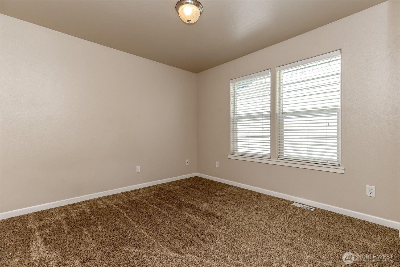 4947 Balustrade Boulevard Property Photo 27