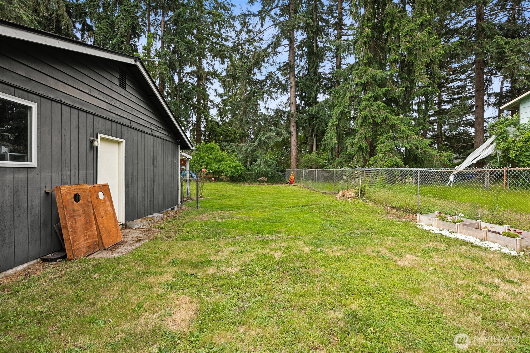 8915 Quinault Drive Property Photo 23