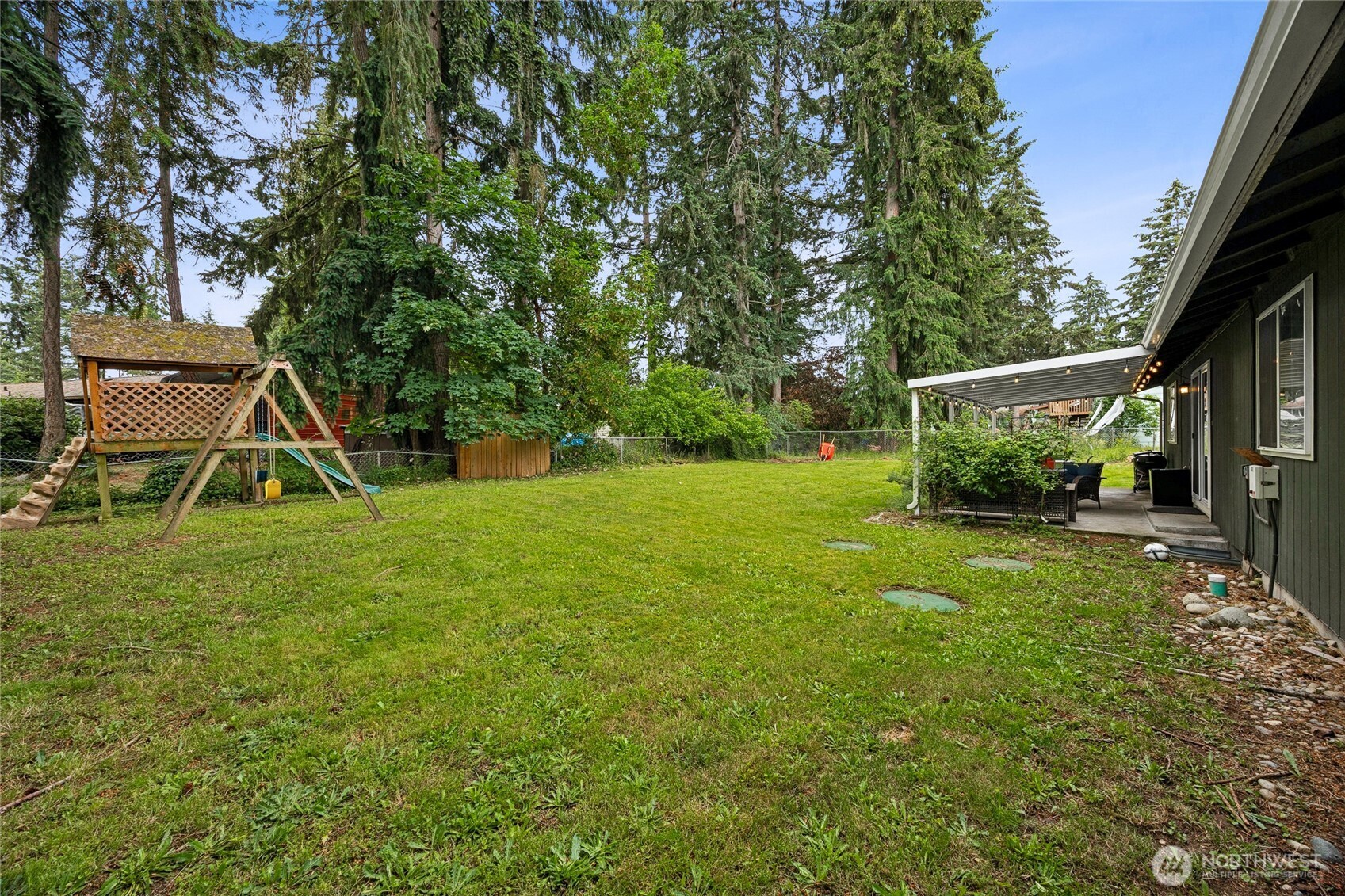 8915 Quinault Drive Property Photo 25