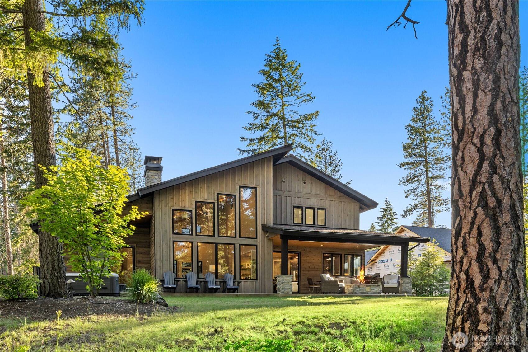 1280 Kokanee Loop Property Photo 15