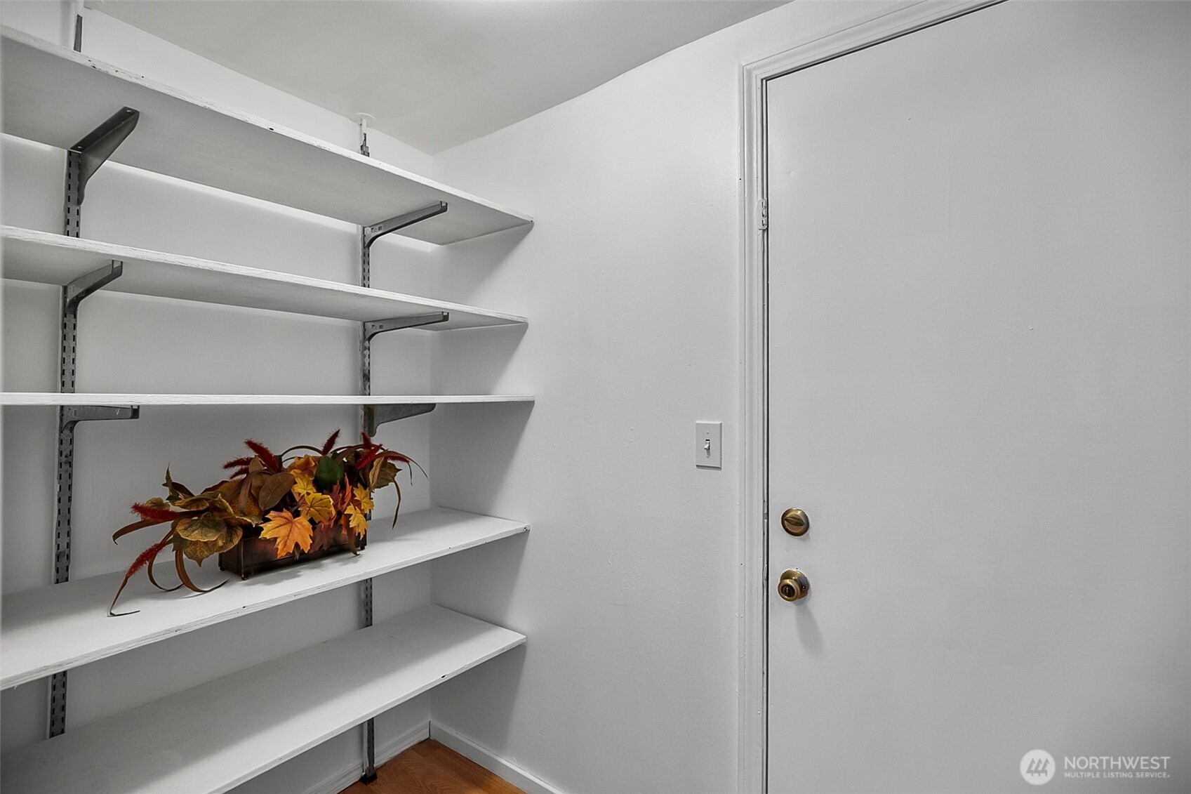 6609 Elliot Way Property Photo 18